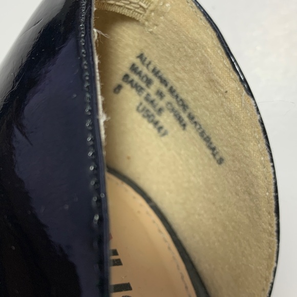 Peep Toe Unlisted by Kenneth Cole Black Peep Toe Heels - Picture 3 of 4